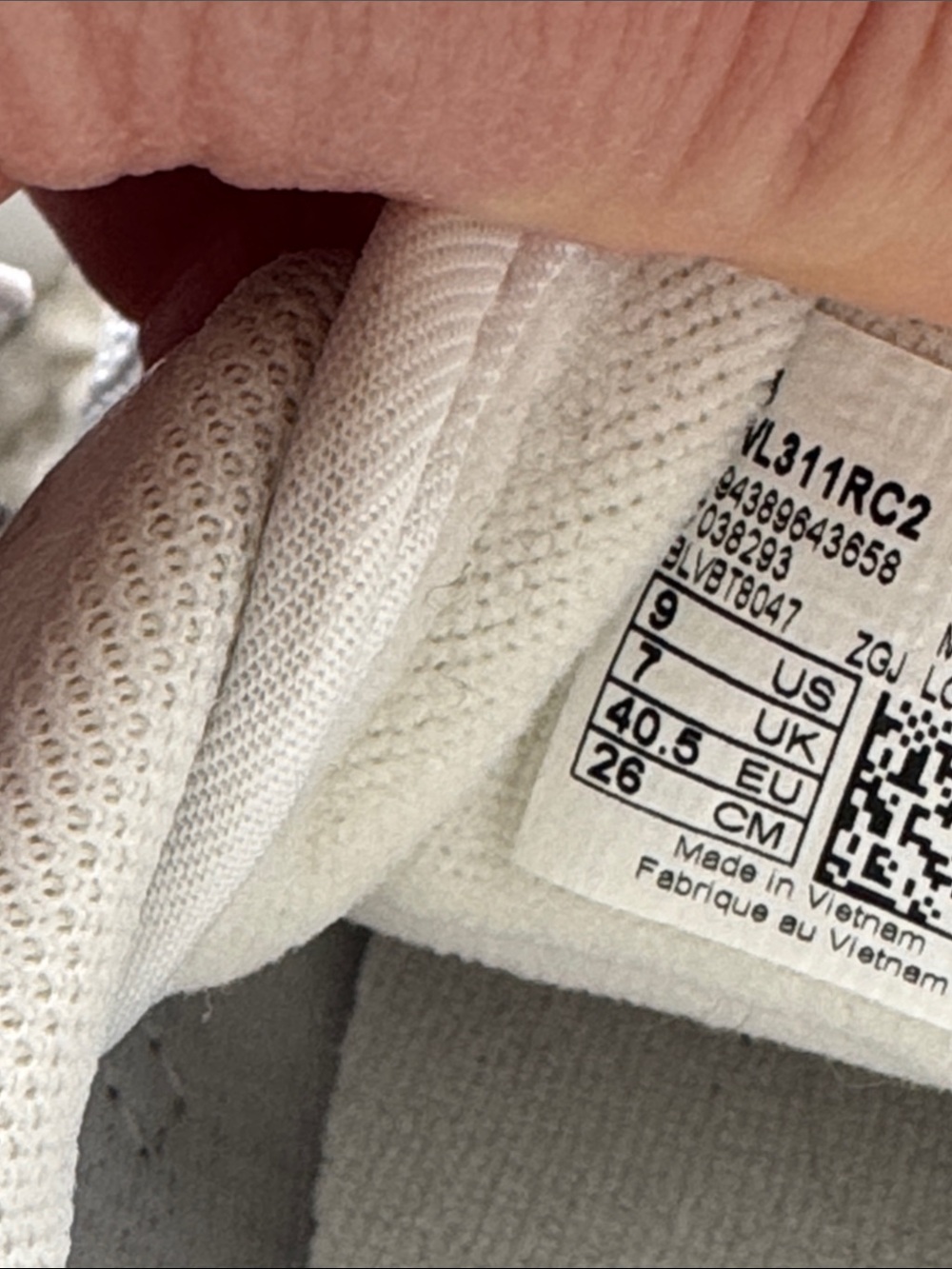 New Balance 311 - Picture 6 of 6